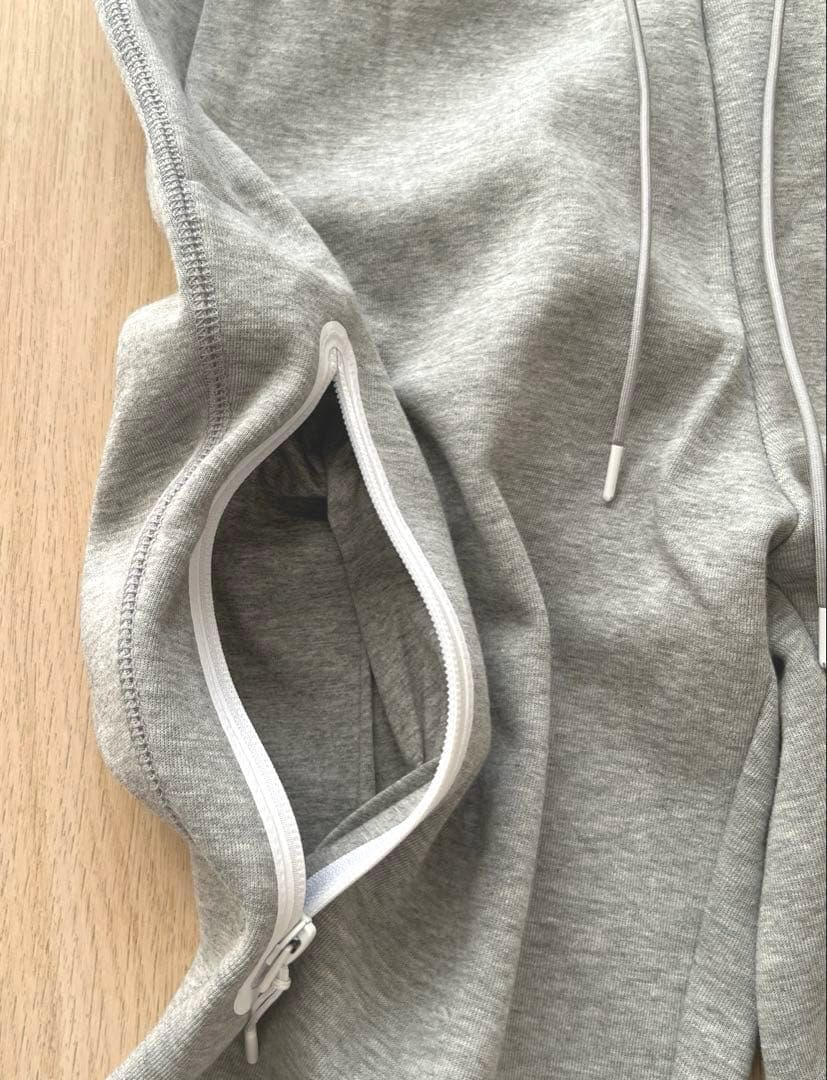 【お値下げ】Nike トレーニングウェア　フード付セットアップ