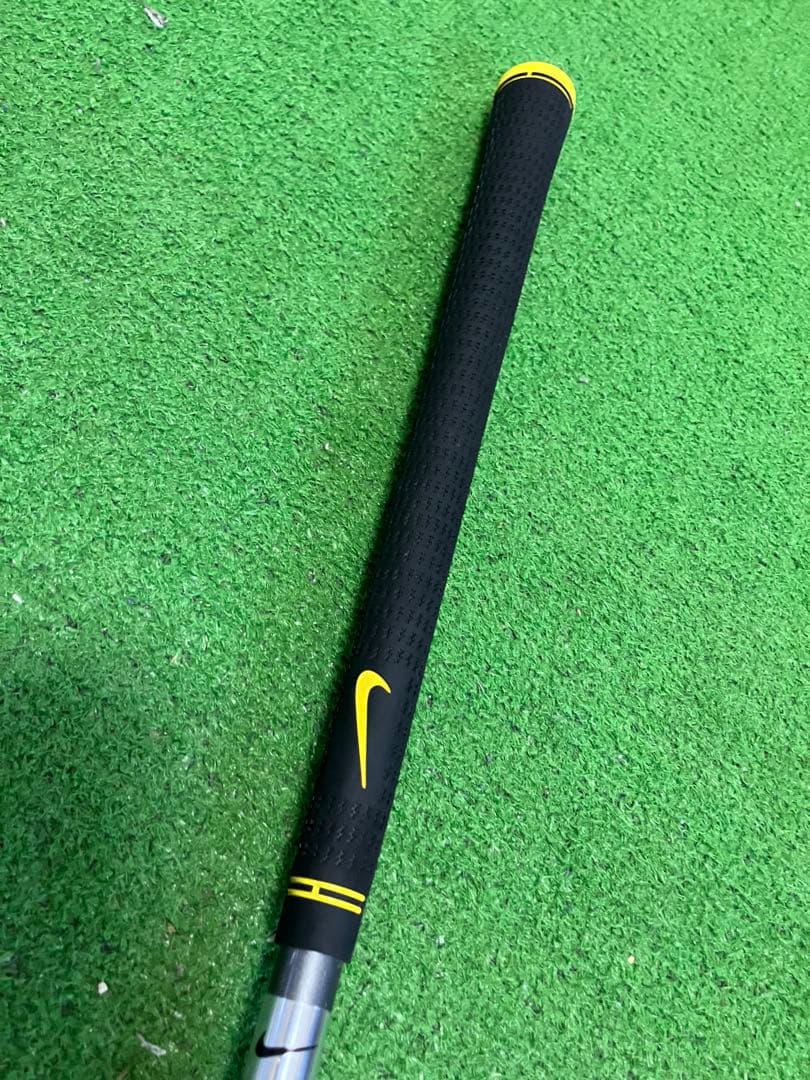 ナイキSQ 7UT 極美品^o^