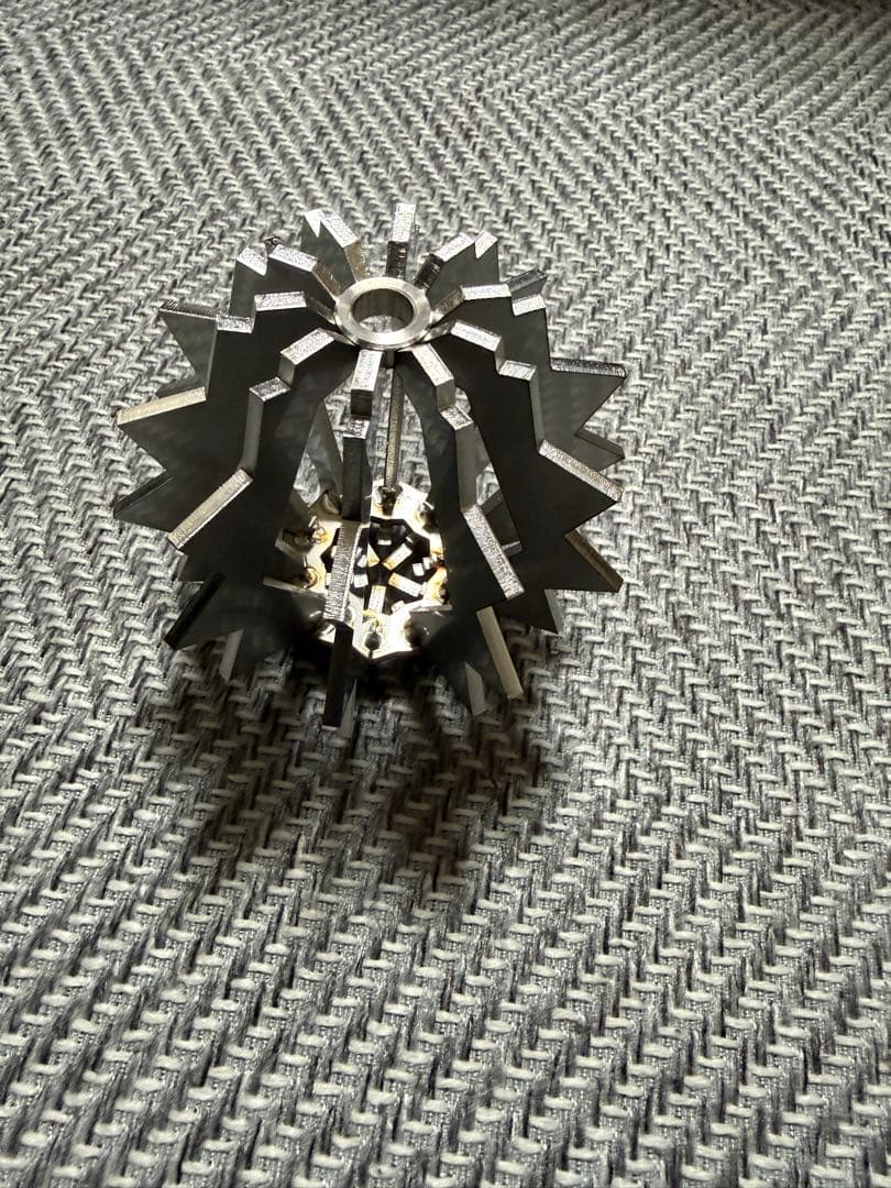 BONBONERO ボンボネロ　BONMOERO ボンモエロ