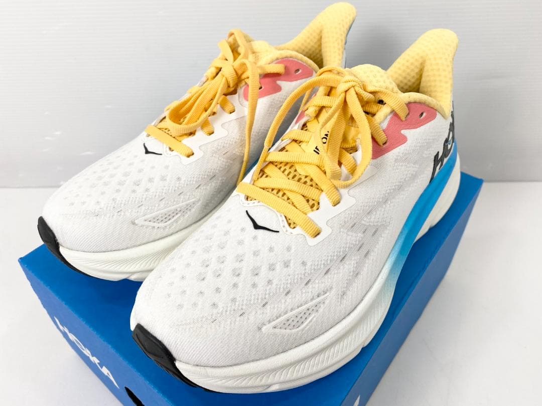 新品 HOKA CLIFTON9 23cm