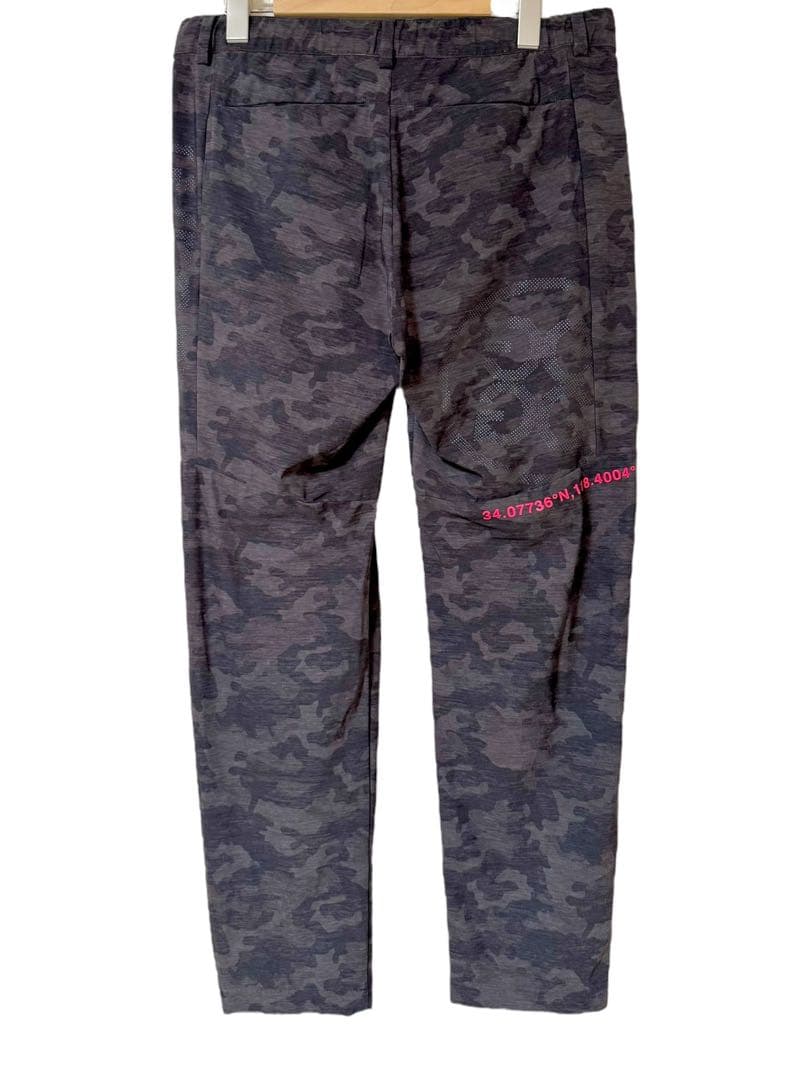 サイズ82≒実80cm★G/FORE★ 総柄 ゴルフパンツ B-1036