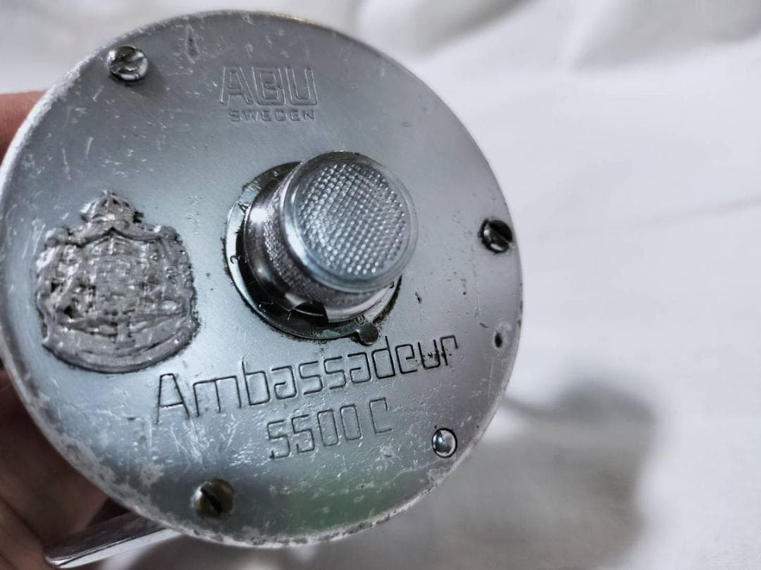 アブガルシア　アンバサダー5500C　ビンテージ　リール abu 　シルバー