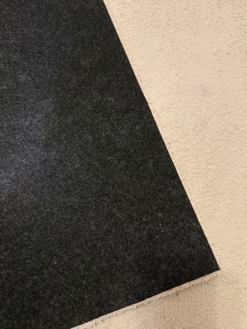 ベージュ フリースラグ