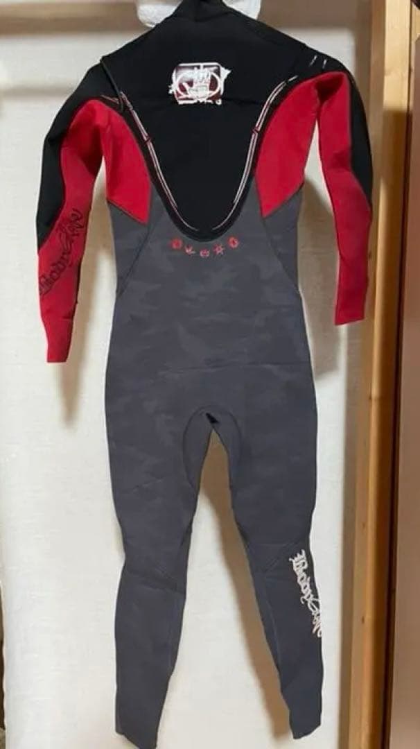【お値下げ中】美品　ボディグローブ　ウエットスーツ3mmフルスーツ