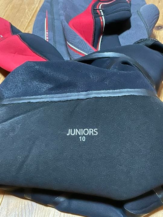 【お値下げ中】美品　ボディグローブ　ウエットスーツ3mmフルスーツ