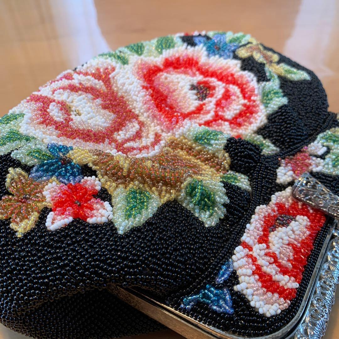 ビーズバッグ　黒✖️薔薇