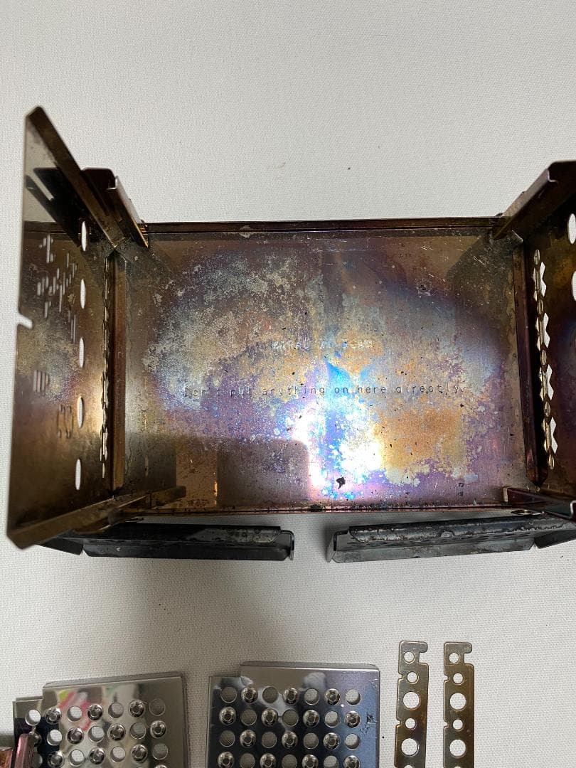 笑's コンパクト焚火グリル　B6君（3点セット+鉄のロストル）