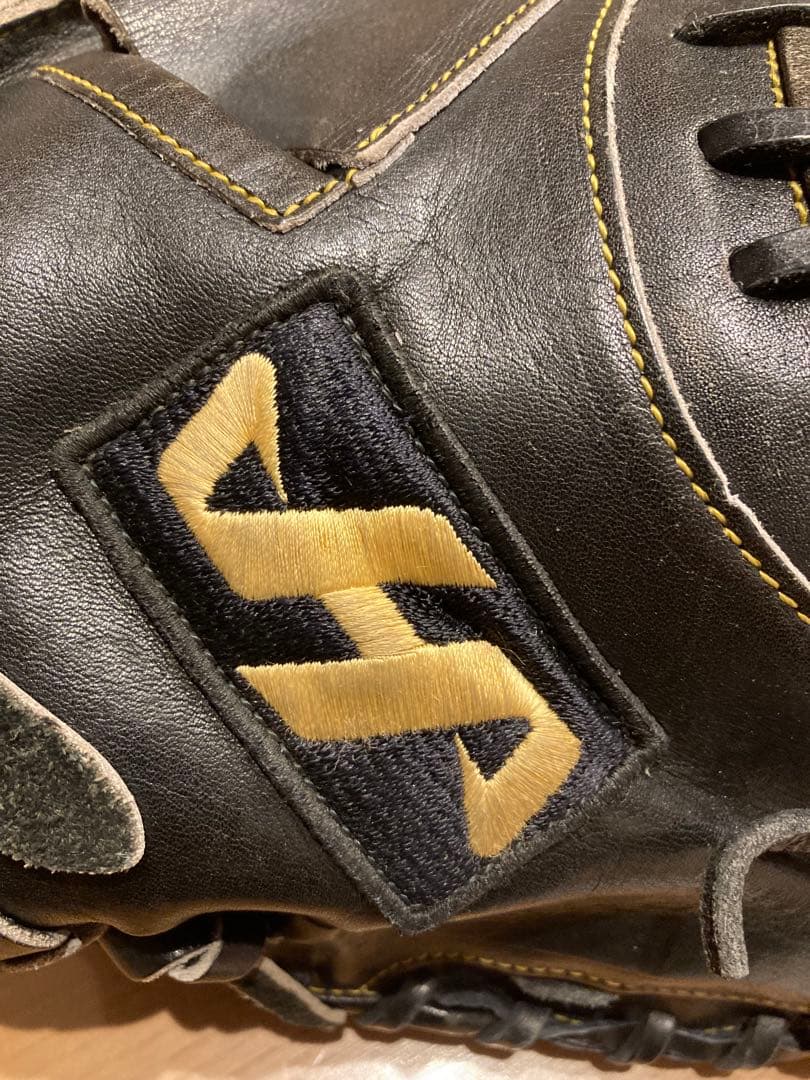 ハタケヤマ硬式野球グローブ 黒