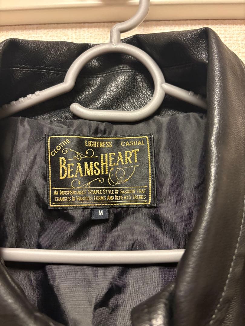 BEAMS HEART 黒 クラシックフェイクレザーブルゾン