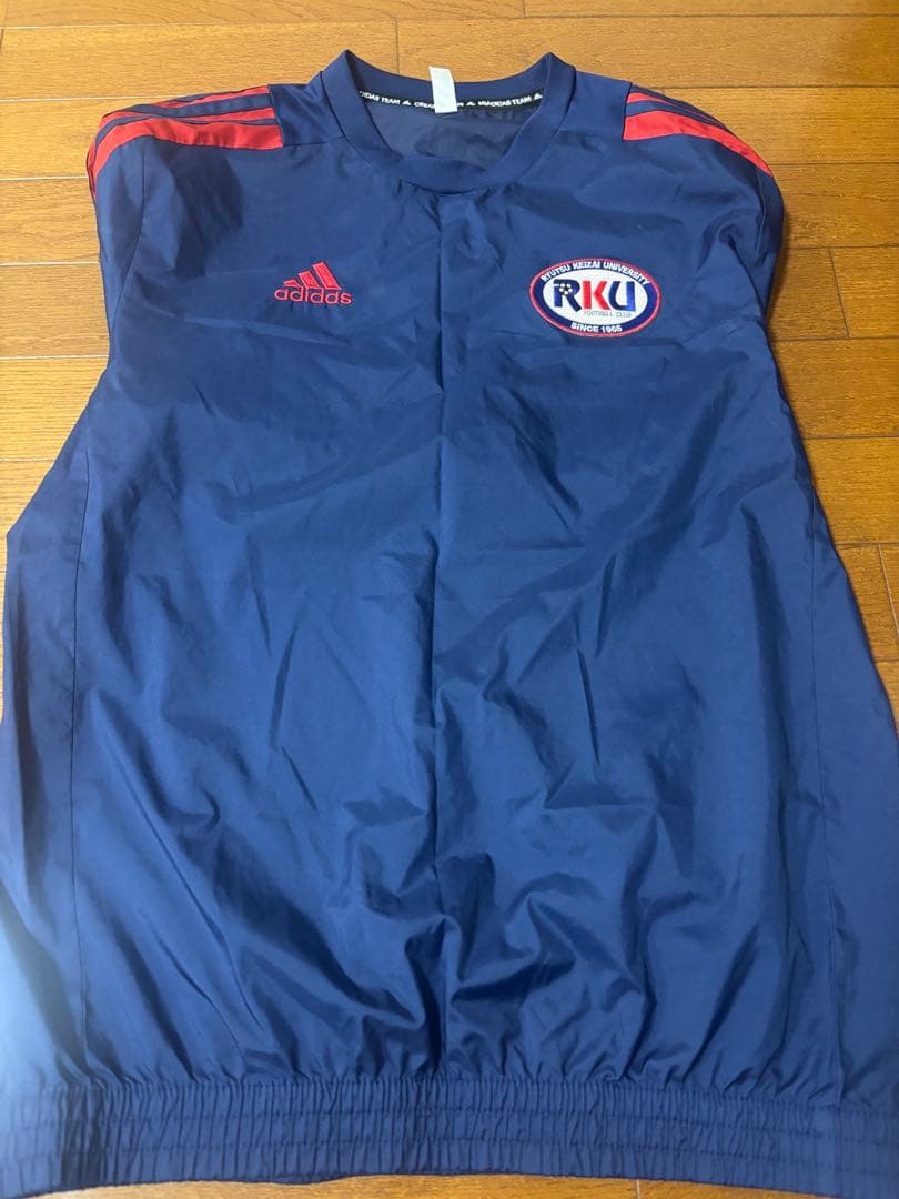 流通経済大学　サッカー部　セット