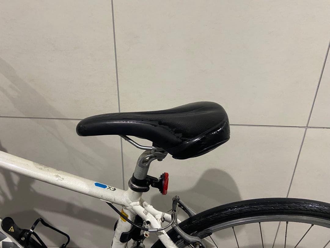 TREK FX7.4 クロスバイク　トレック fx7.2 23自転車　fx234