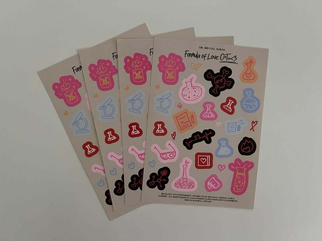 【12/25 23:59までクリスマスセール】TWICE ツウィ 4形態セット