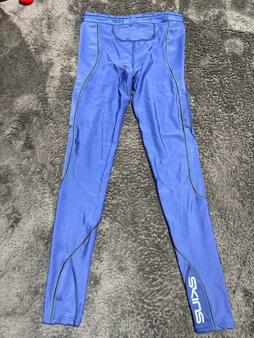 新品未使用 即発送 SKINS ネイビー タイツ　コンプレッションタイツ