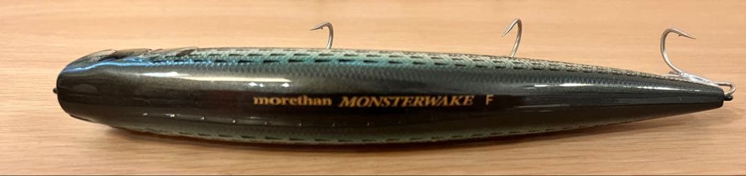 【処分まとめ売り】ジョインテッドクロー・ダイワ シーバスルアー等 ルアーケース付