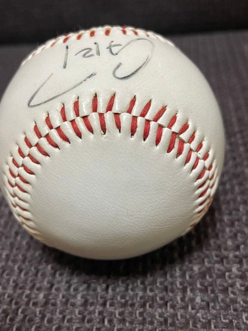 希少！津田恒実 15番 ★過渡期の直筆サインボール★ 広島東洋カープ　津田恒美