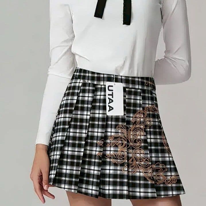 新品　UTAA　ユタ　ゴルフ　チェックスカート　Ｓ