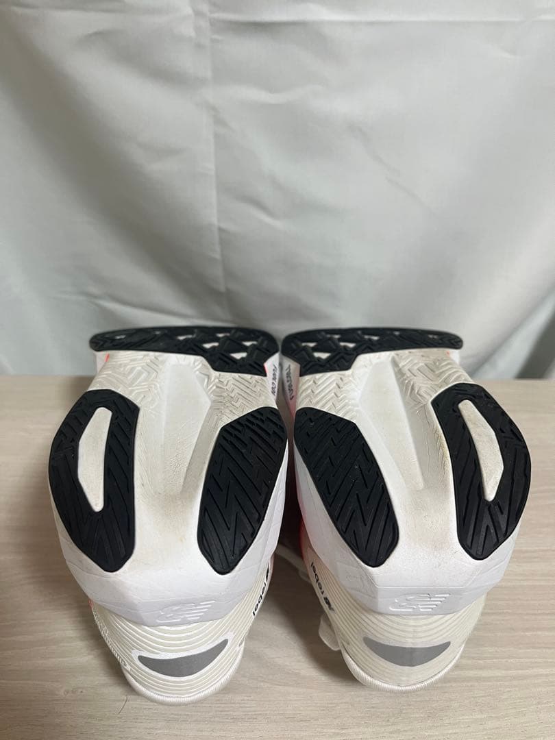 ニューバランス FuelCell Rebel v5 25.5cm D