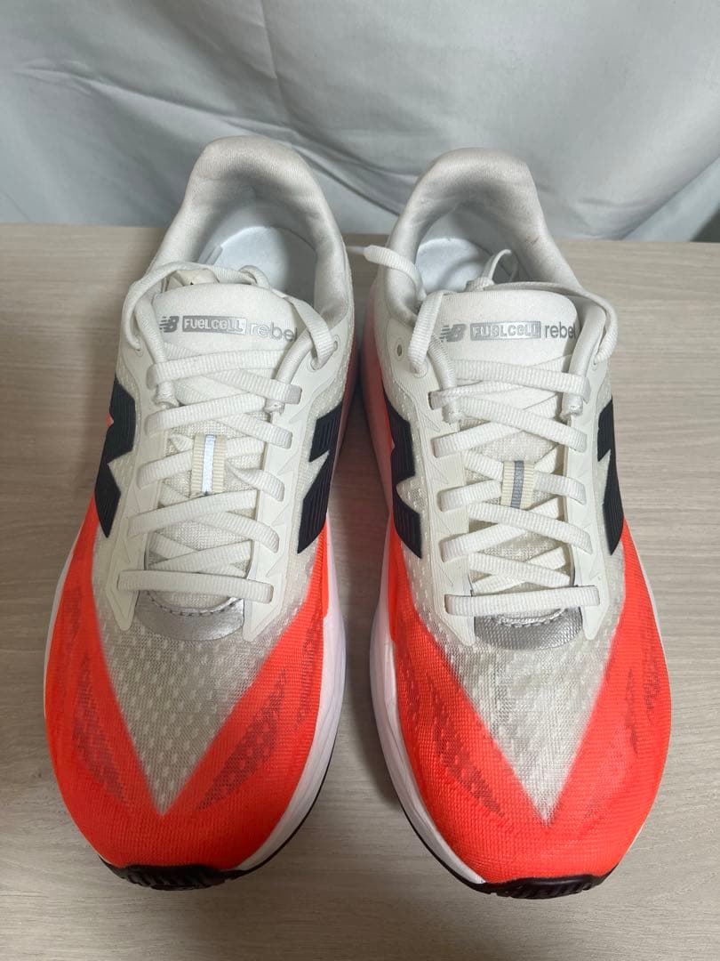 ニューバランス FuelCell Rebel v5 25.5cm D