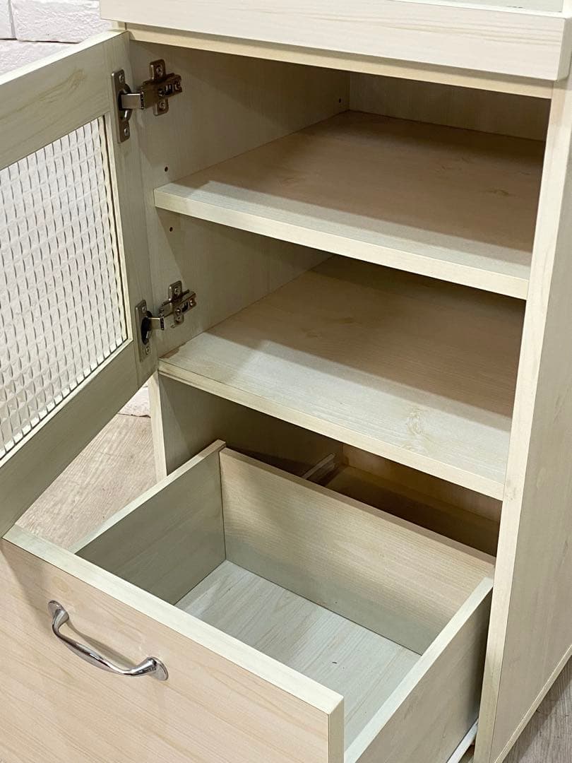 【わたあめ】定価4万円　食器棚 レンジ台 ラック キッチン 棚