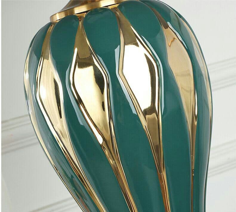 ヨーロッパ式電気スタンドスタンドのベッドサイドランプは\r\r セラミックランプの