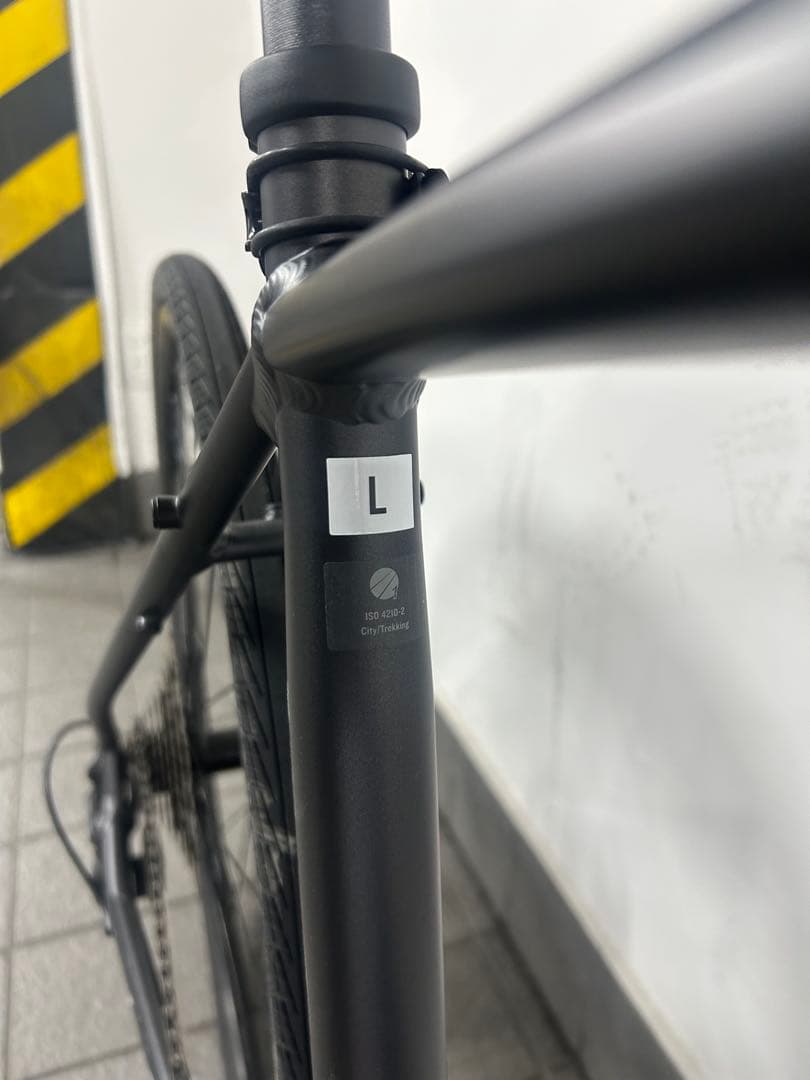 Trek クロスバイク ブラック　FX3