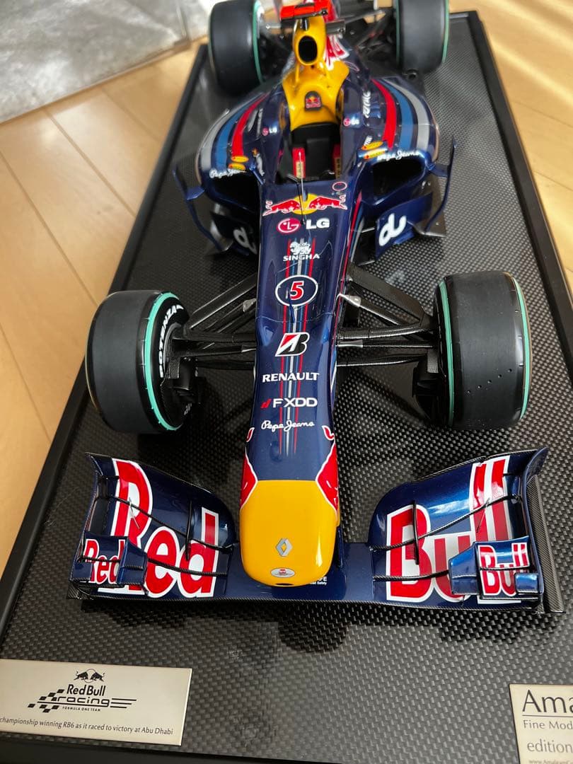 美品 アマルガム 1/8 レッドブル RB6 2010 アブダビGP ベッテル