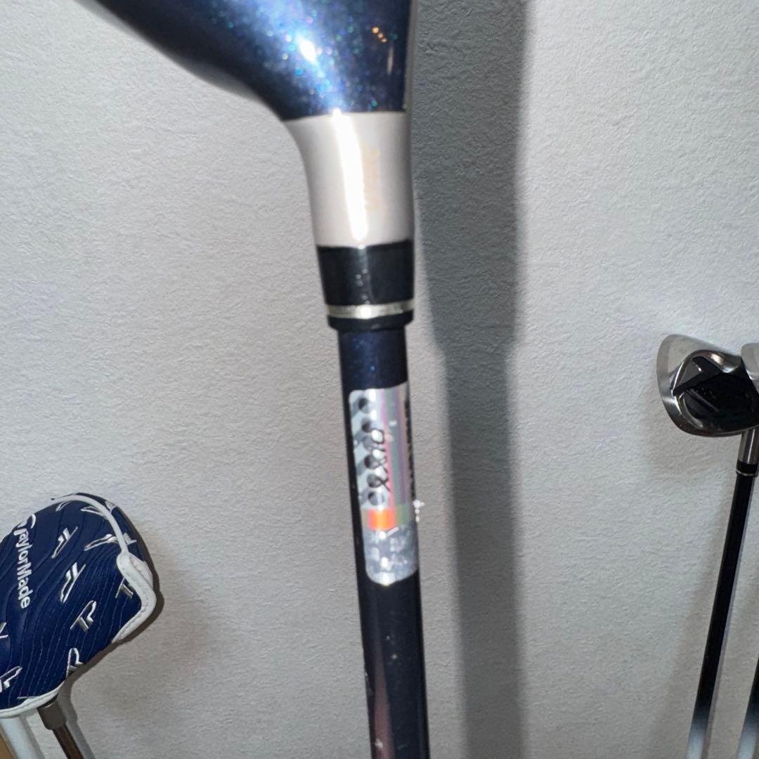 XXIO クラブセット アイアンとキャディバッグ