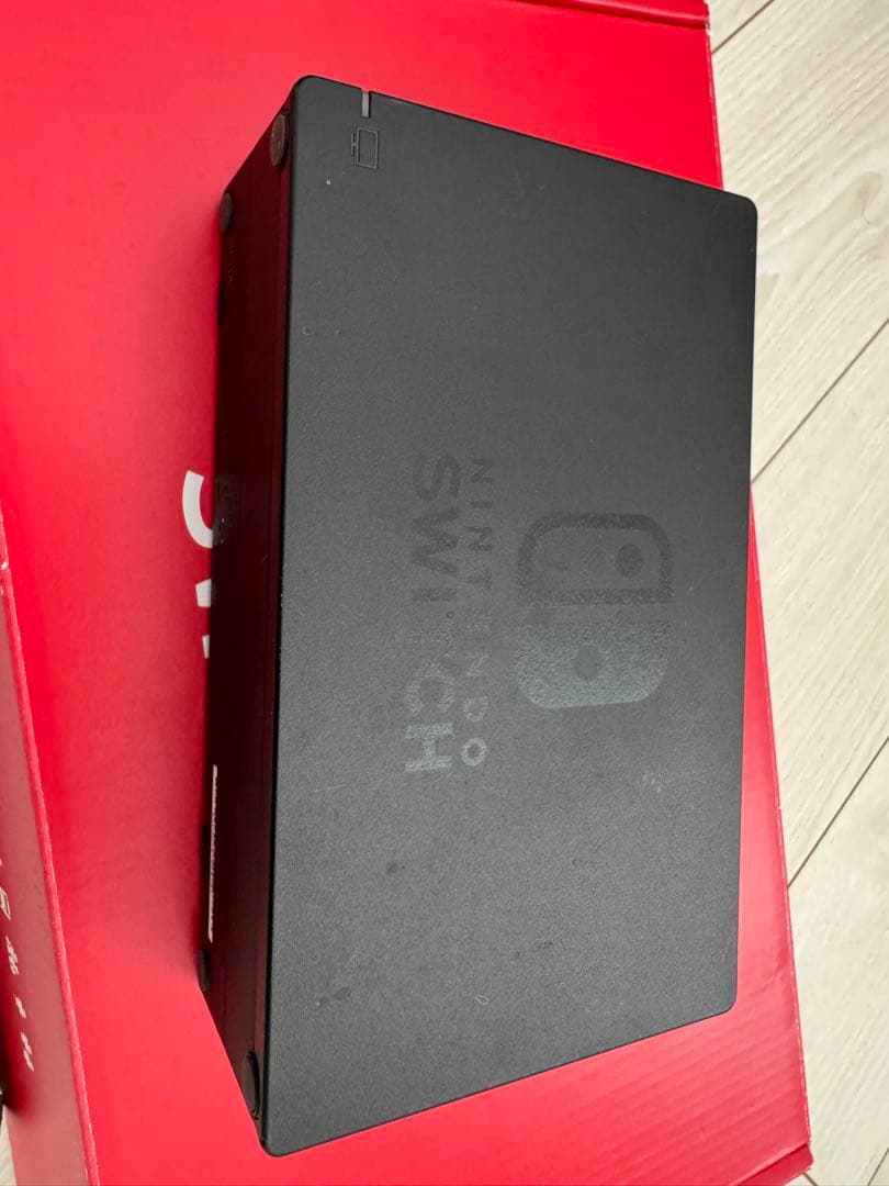 Nintendo Switch 本体 青/赤 Joy-Con付き