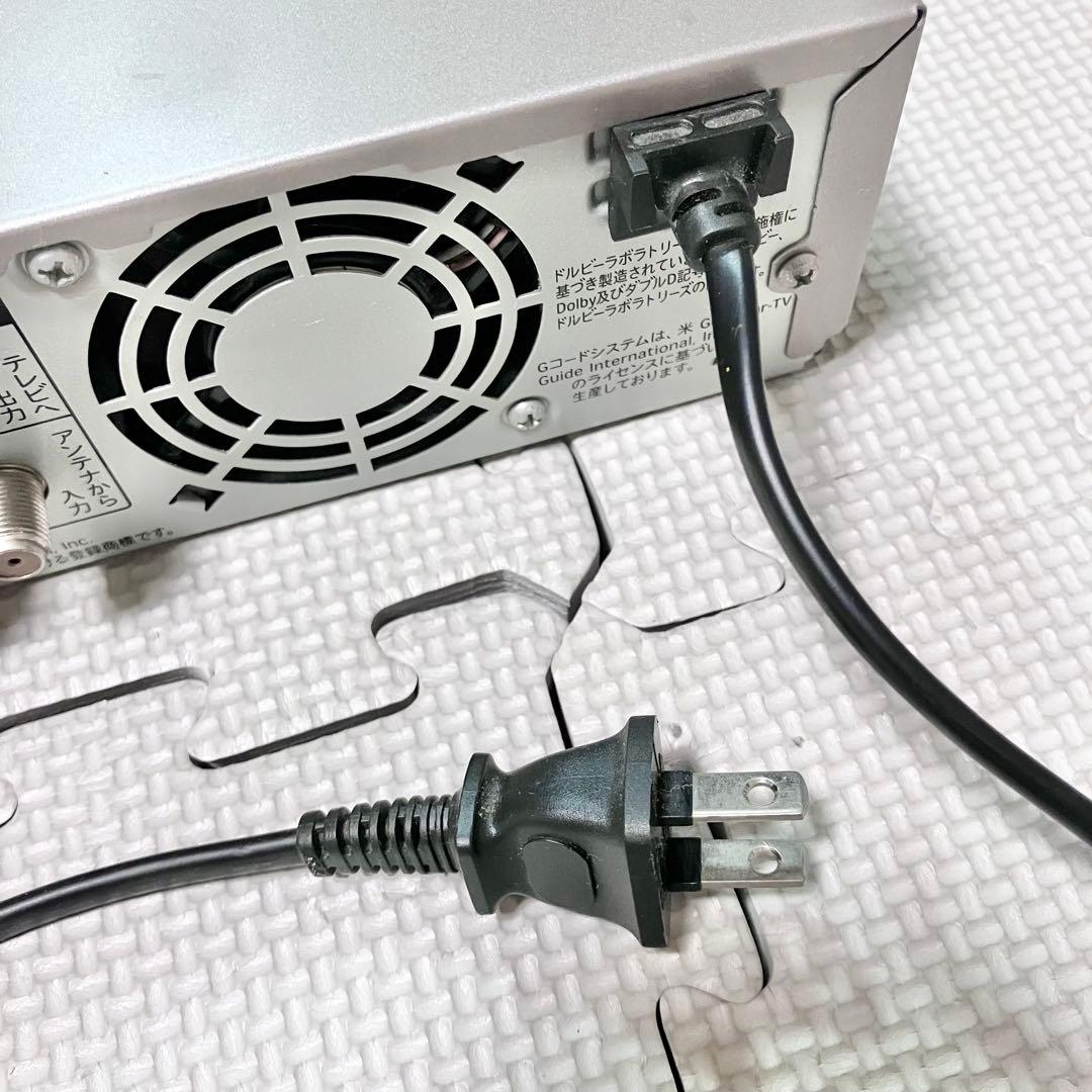 SHARP AQUOS DVD HDD レコーダー　DV-AC32　リモコン付き