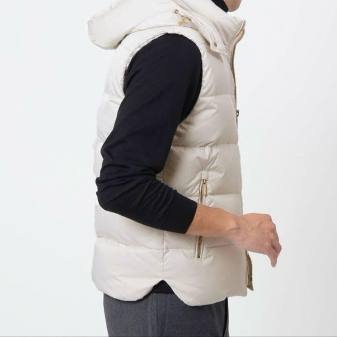 ムーレー　BR別注　ゴールドパーツ　ダウンベスト　FIRE-WKO アイボリー