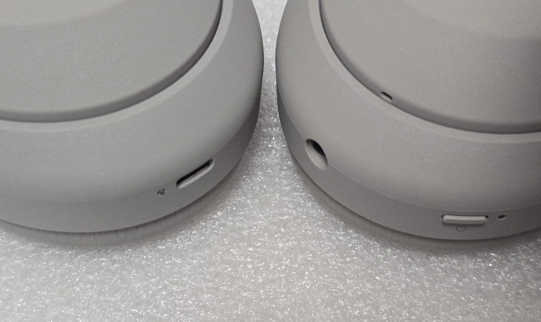 ワイヤレスヘッドホン WH-1000XM4