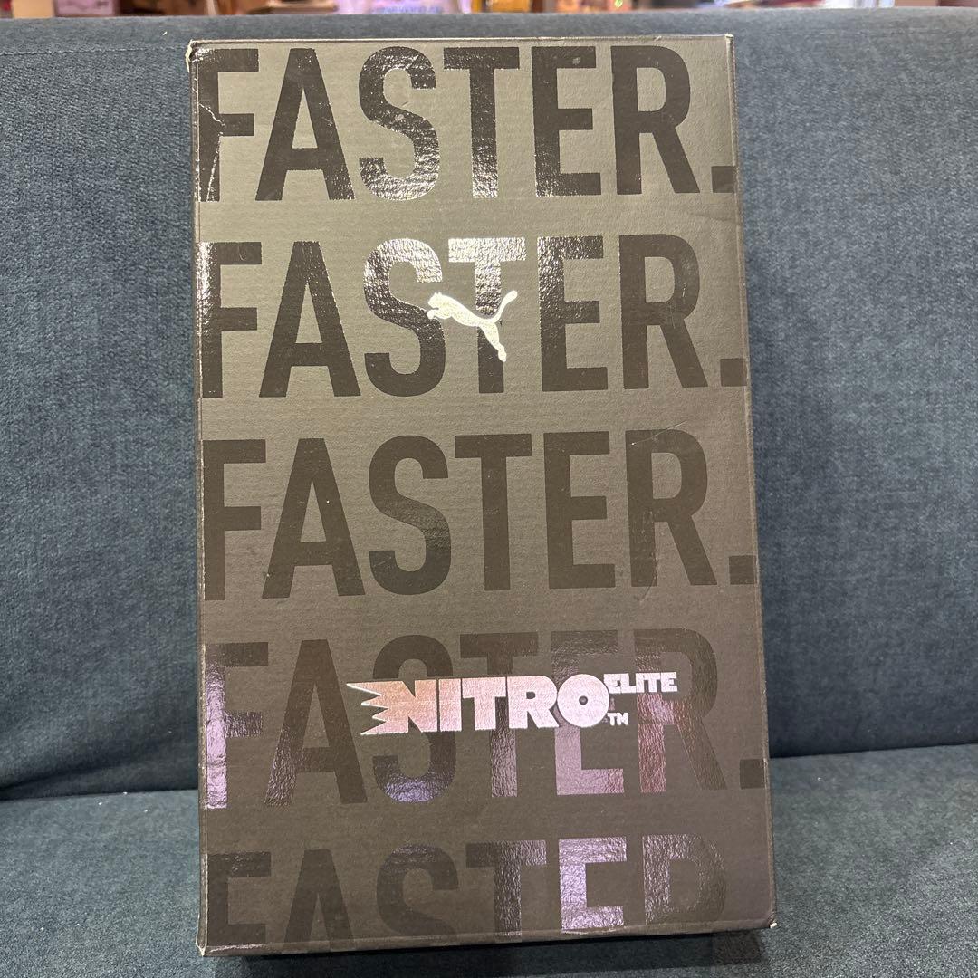 美品PUMAランニングシューズ