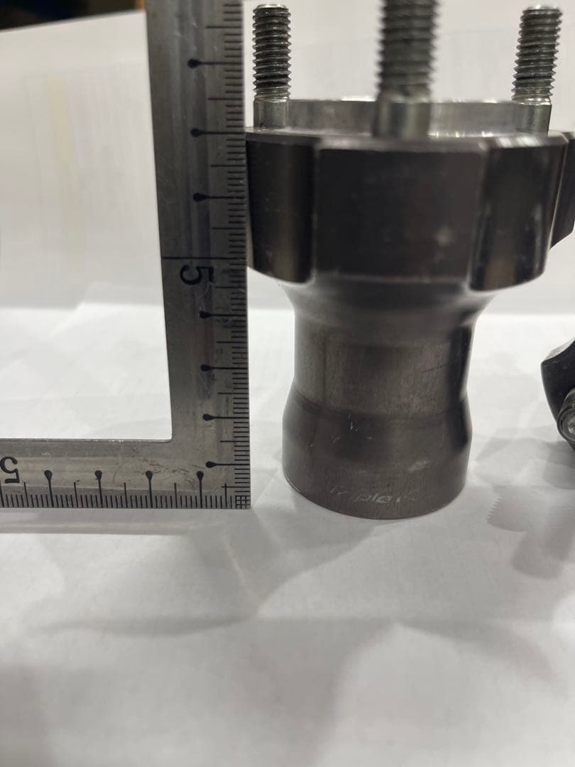 レーシングカート　Fハブ