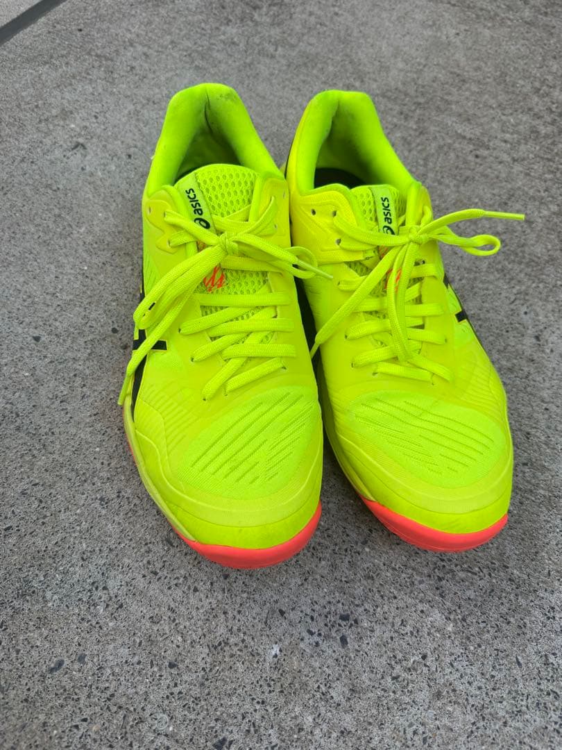 asics バレーボールシューズ 蛍光イエロー