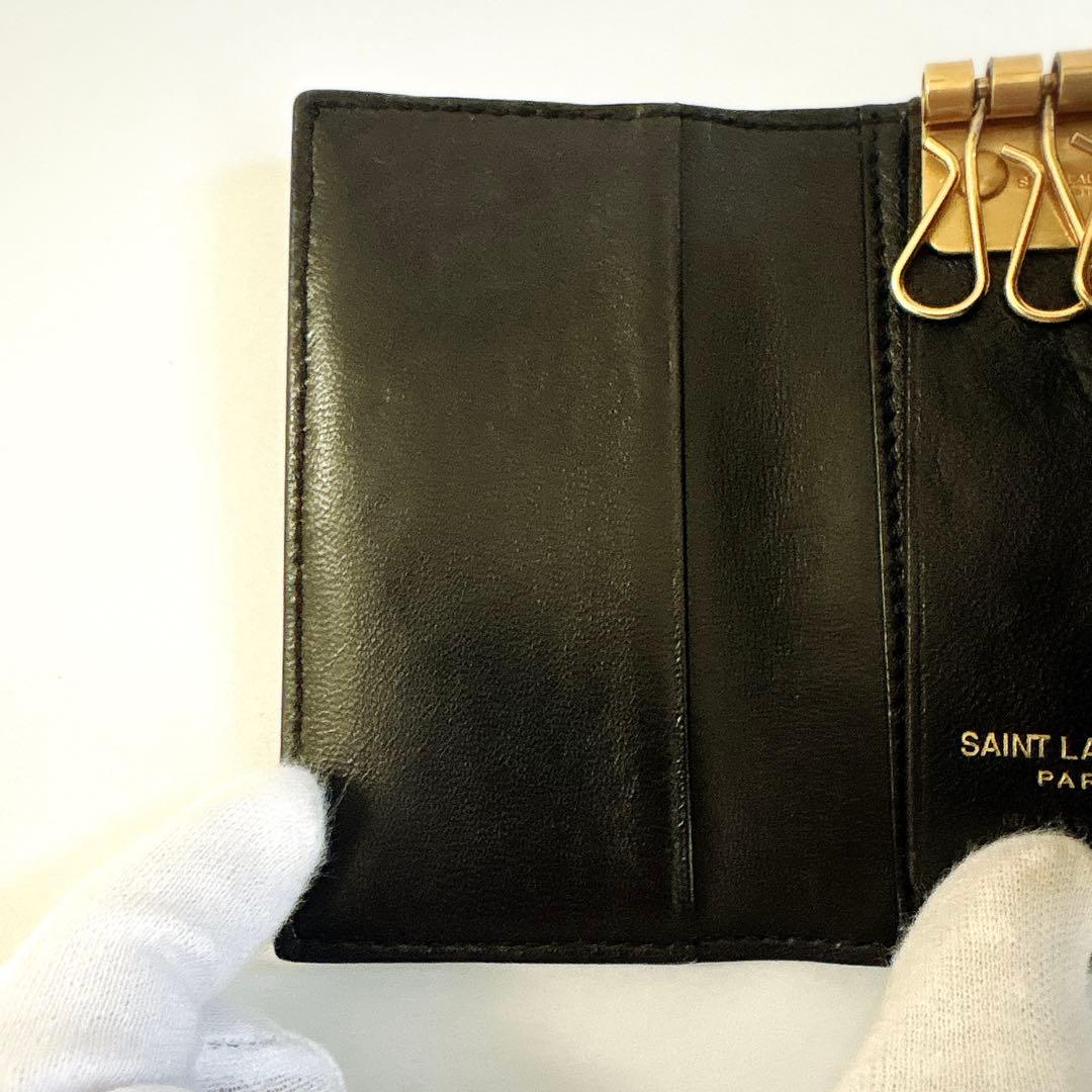 サンローラン カサンドラ マトラッセ ラムスキン 4連キーケース ブラック