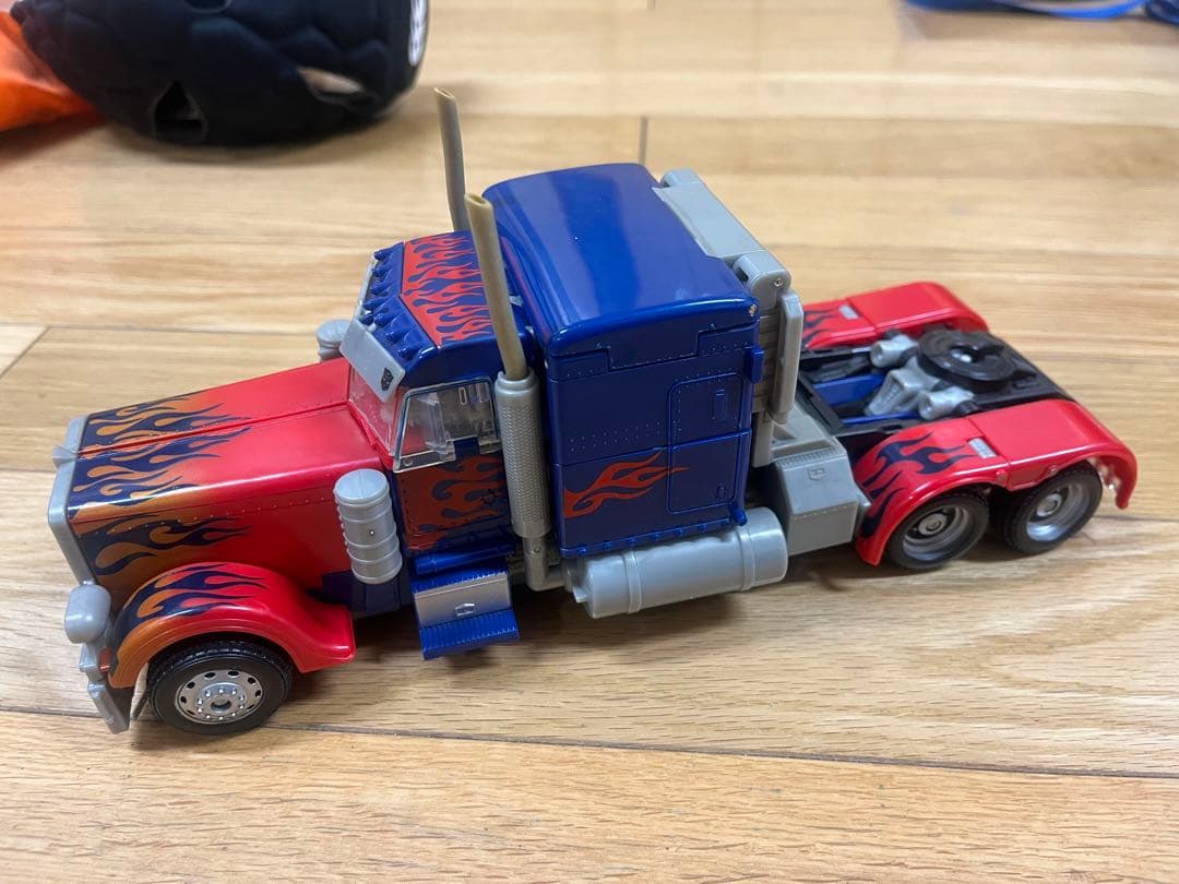 値引交渉受付中 RA-01 バスターオプティマスプライム リーダークラス