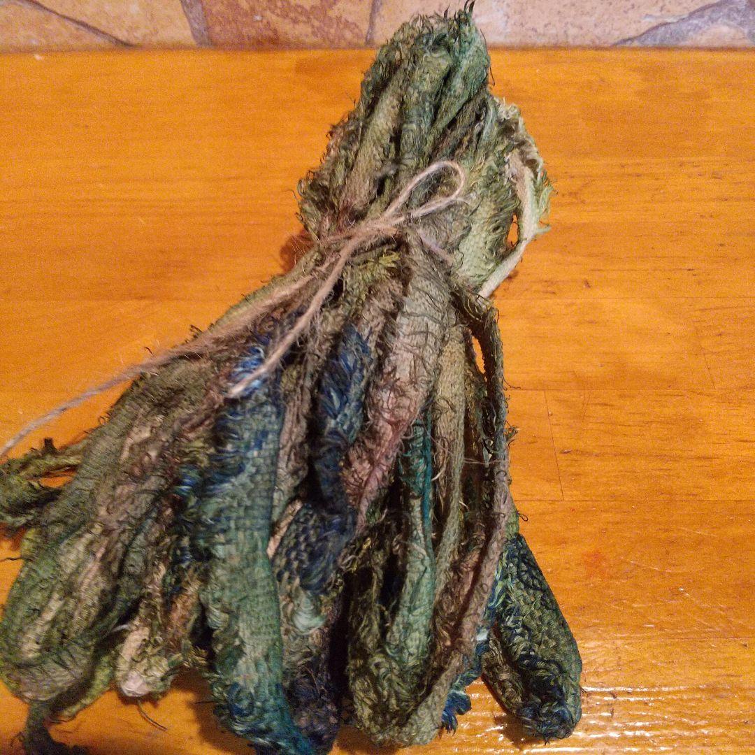 クユラ③ジャンクジャーナル素材。フリンジ生地耳手染め糸