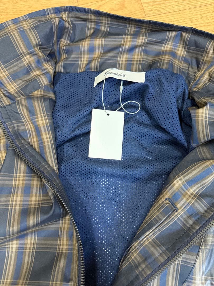 新品正規品【RUSSELUNO/5】ラッセルノメンズナイロンジャケットフード付き