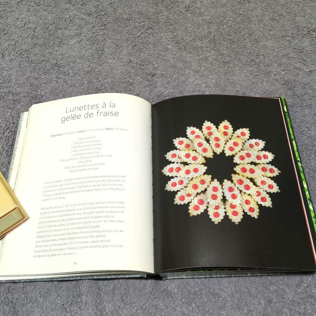 petits gateaux（小さなケーキ） : Frederibc Anton