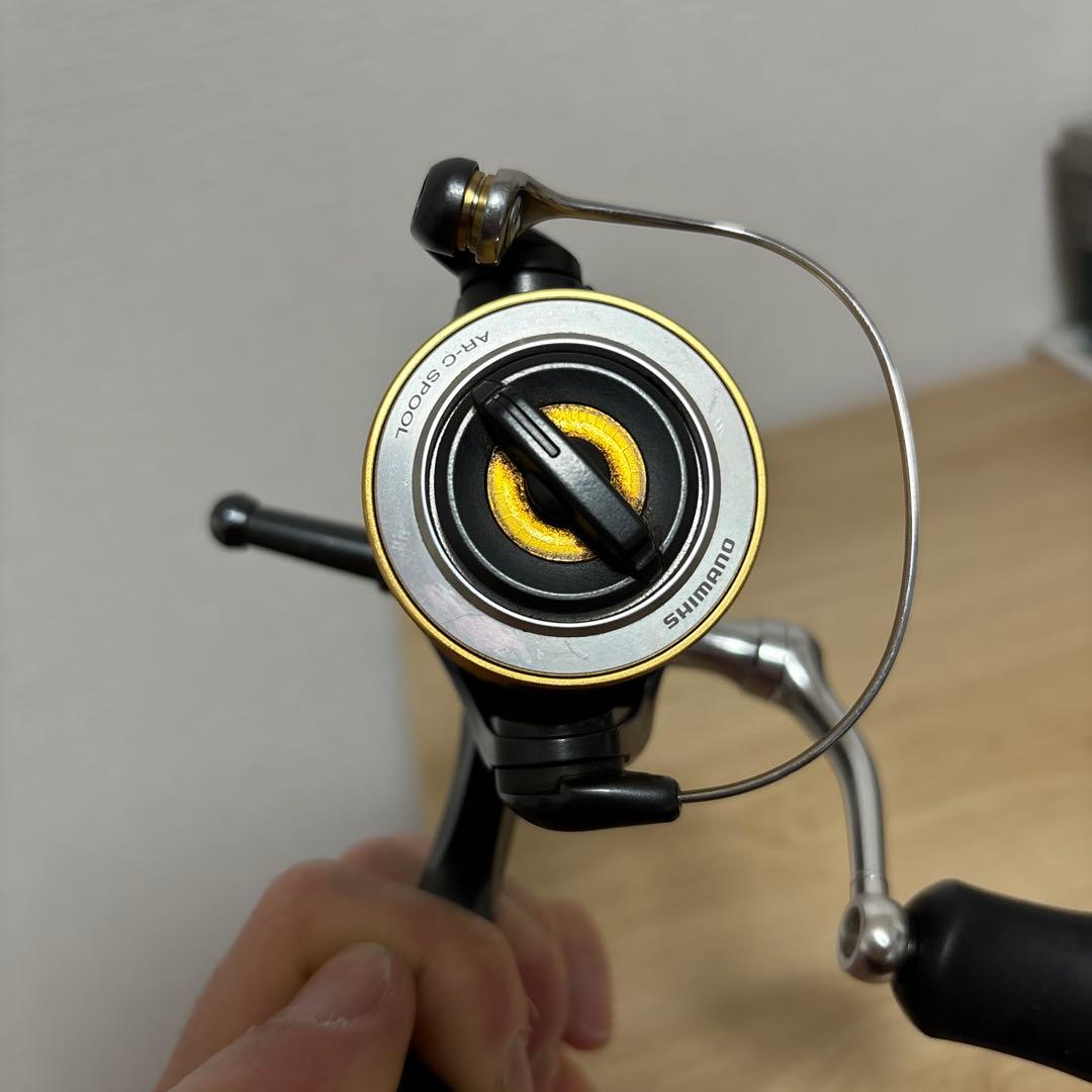 【美品】09レアニウム2500S・12ヴァンキッシュハンドル