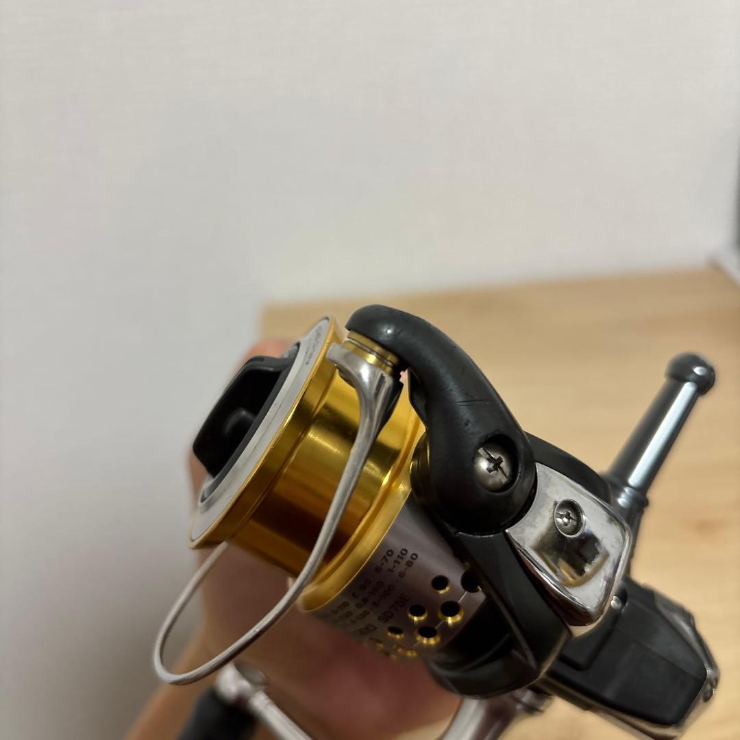 【美品】09レアニウム2500S・12ヴァンキッシュハンドル