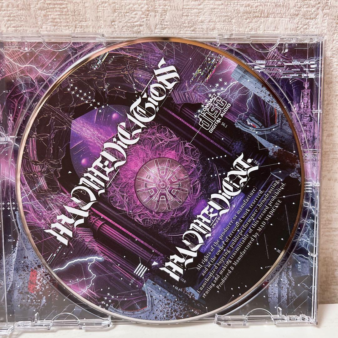 MAD MEDiCiNE MAD MEDiCATiON マドメド