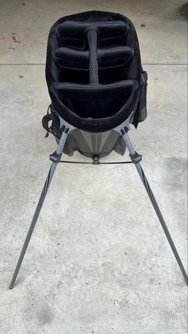 ナイキゴルフ　キャディバッグ　スタンド　8.5型