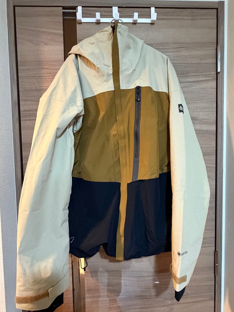 686 GORE-TEX GT JACKET 24-25モデル