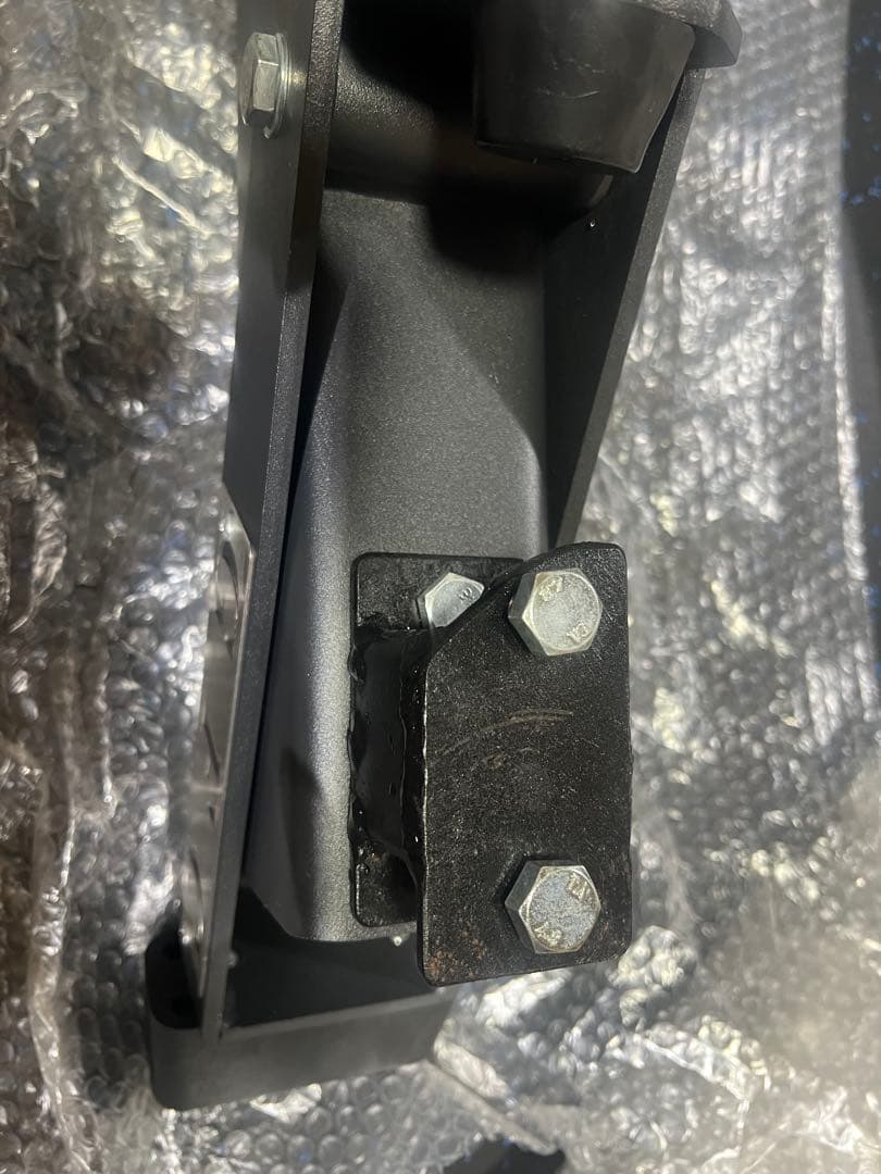 省スペース格納可能　GFC コンパクトベルトスクワット　本体のみ