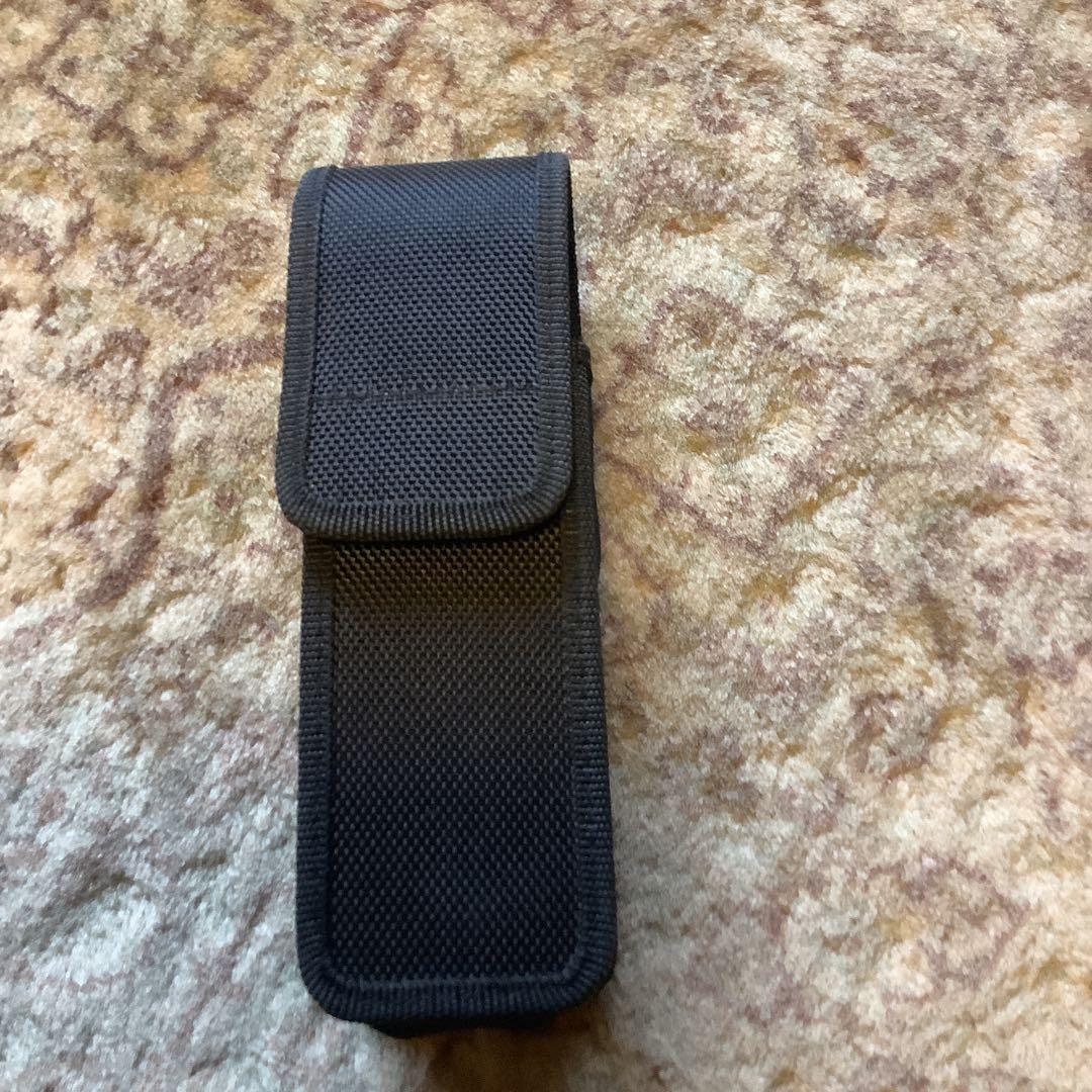 GENTOS TX-850Re 充電式 タクティカルフラッシュライト　ジェントス