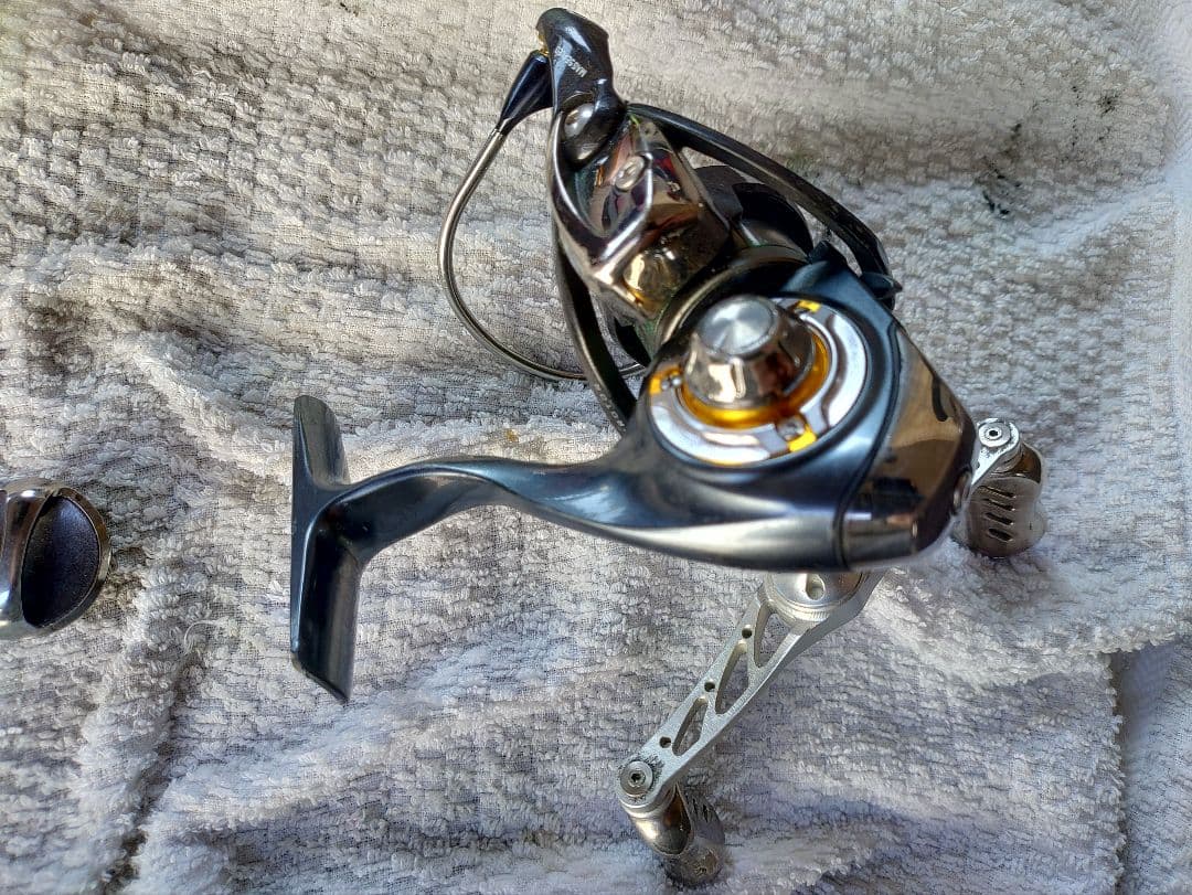 DAIWA 13セルテート　2508 スピニングリール リブレハンドル