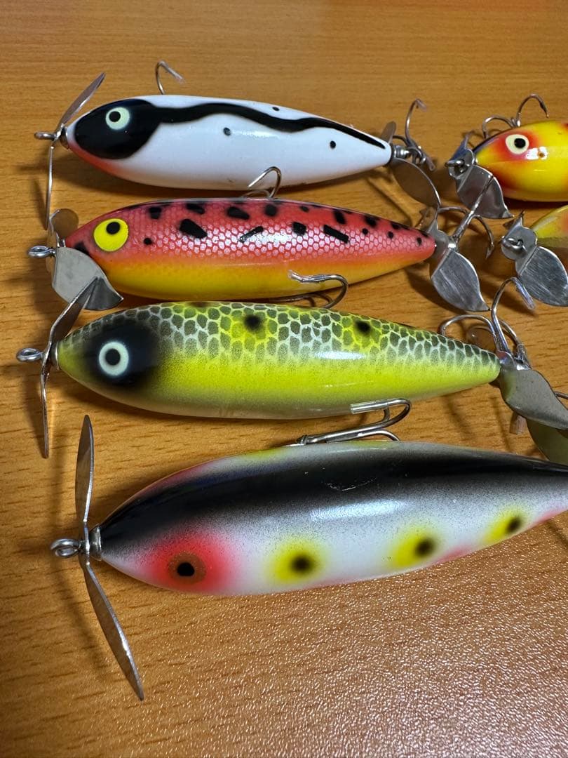 ヘドン　ザラⅡボディ ウンデッドスプーク　211