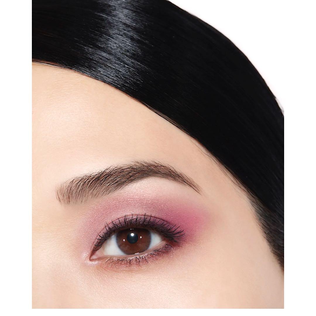 CHANEL ルージュヌワール コンフィダンス アイ＆チークカラー パレット