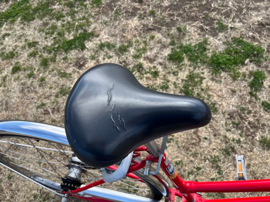 BRIDGESTONE シティサイクル 赤 前カゴ付き　27インチ